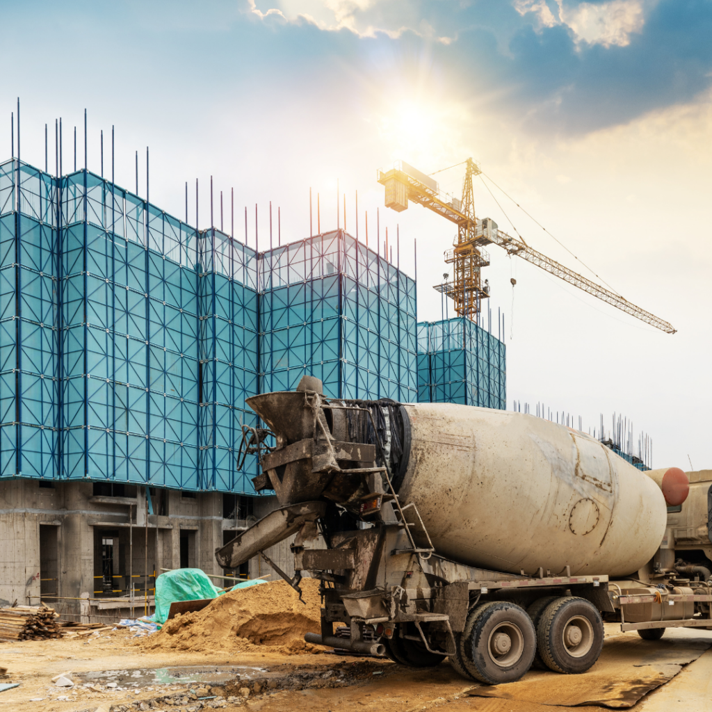 تراک میسکر در پروژه برای دریافت مشاوره رایگان خرید بتن در شیراز تراک میکسر در کنار پروژه برای دریافت مشاوره رایگان خرید بتن در شیراز قبل از بتن ریزی تماس بگیرید