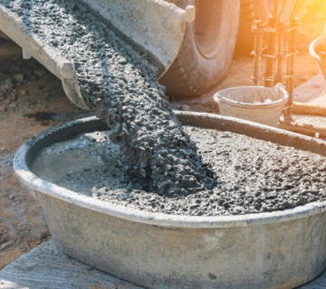 بتن آماده در حال تخلیه