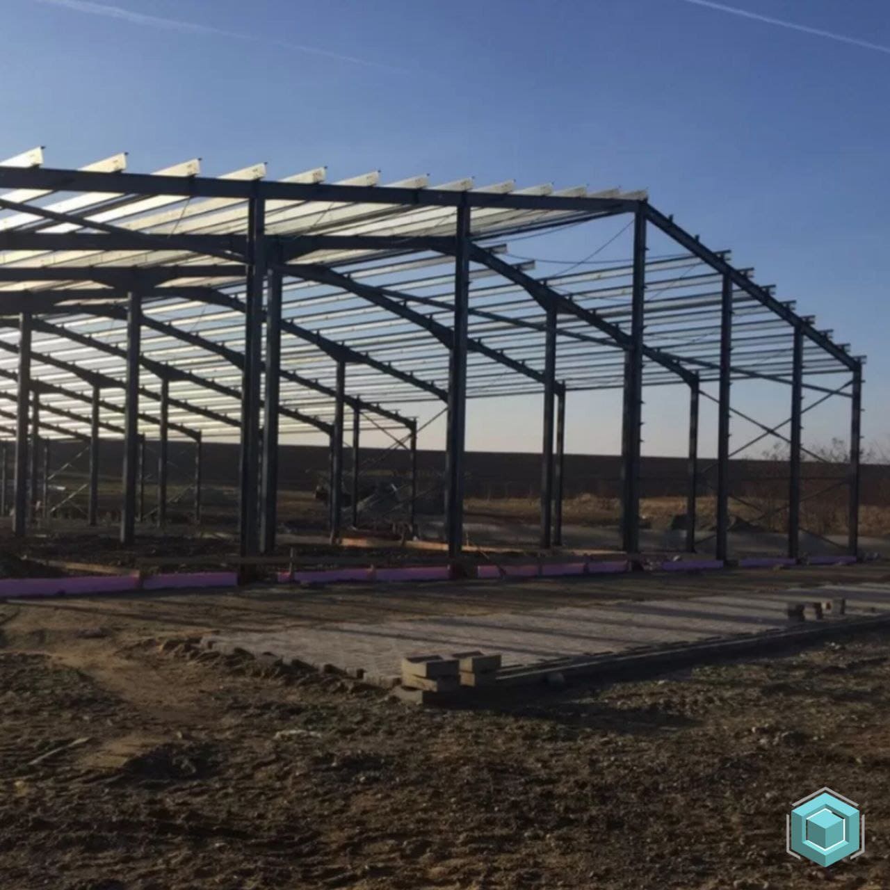 هزینه ساخت اسکلت فلزی در شیراز چقدر است؟